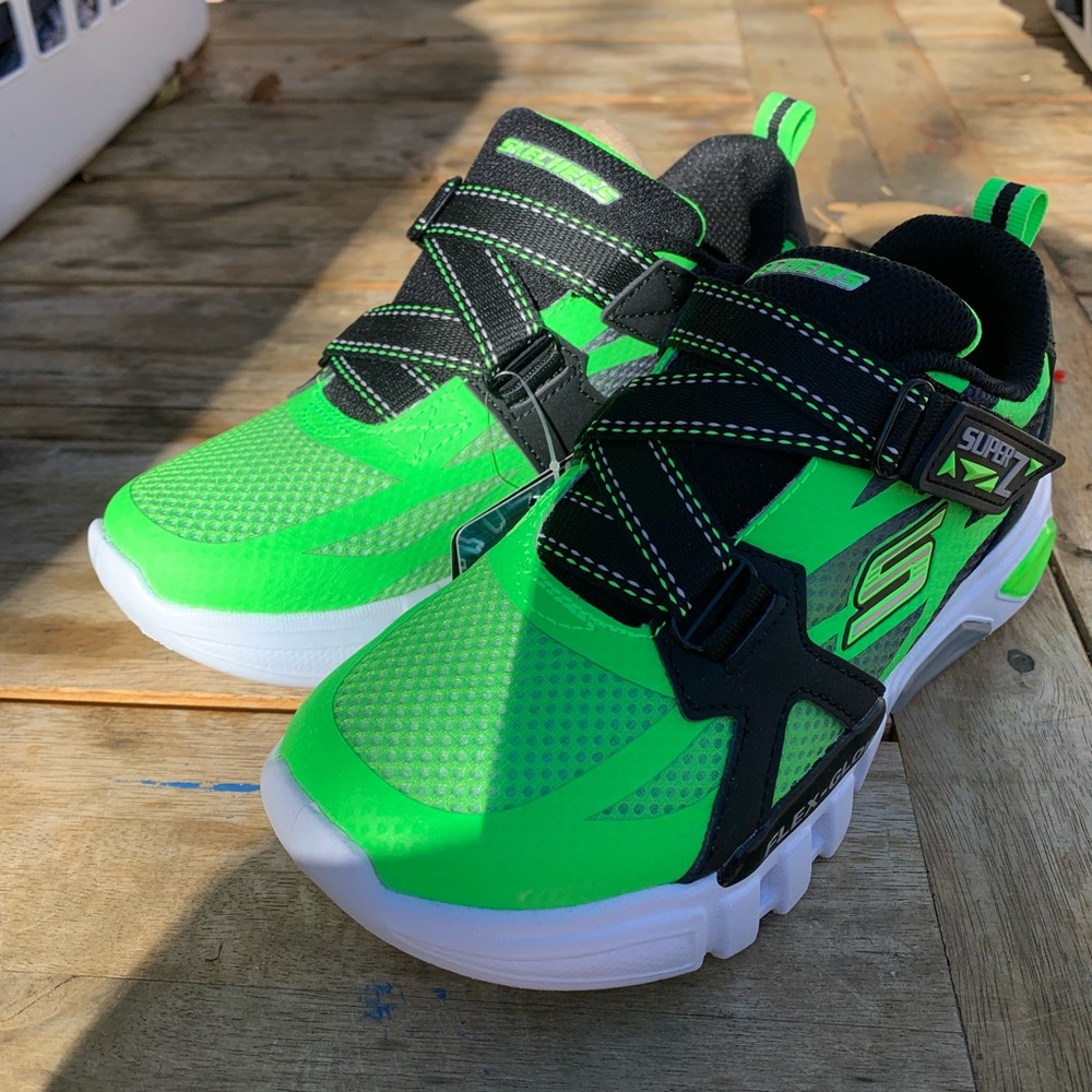 Boys Glow in the Dark Sketchers Size 2